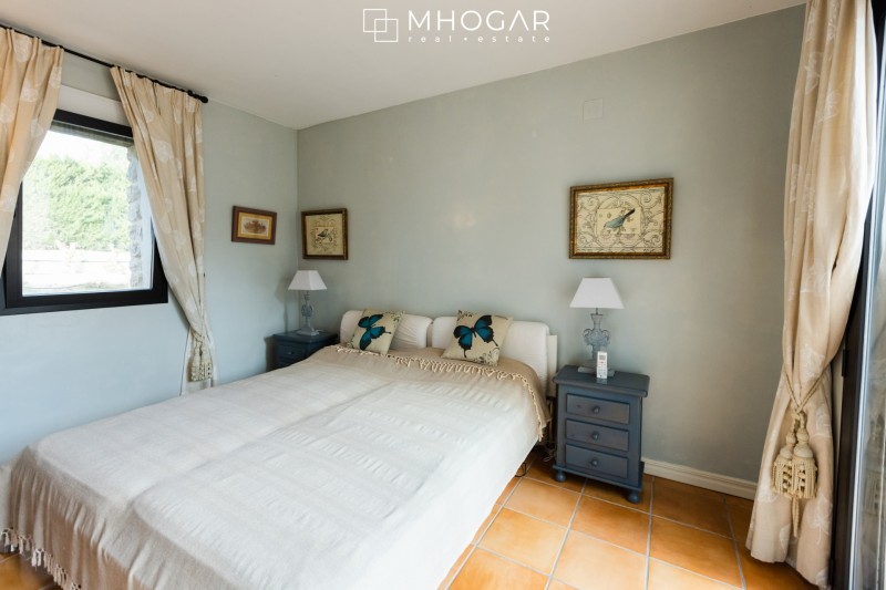 Rústica Elegancia - Casa de Campo a la venta en Benissa!